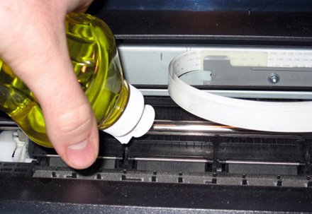 few-drops-to-lubricate-the-printer