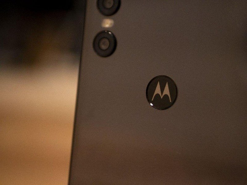 Смартфон Motorola One Vision